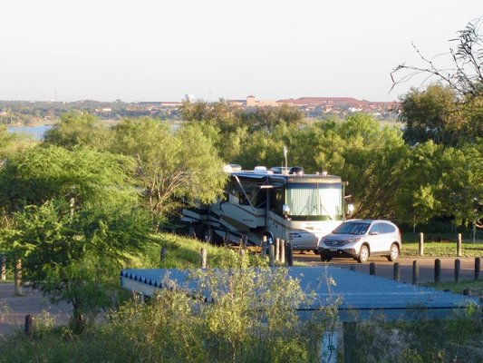 Lake Casa Blanca State Park Campground photo 2