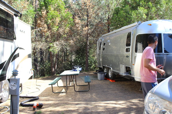 Yosemite Pines RV Resort photo 2