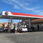 76 gas station reseda ca