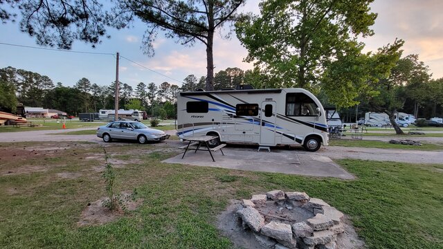 Kampers Lodge Of America