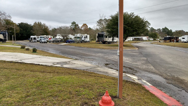 Southern Oaks Mobile Home & RV Community photo 2