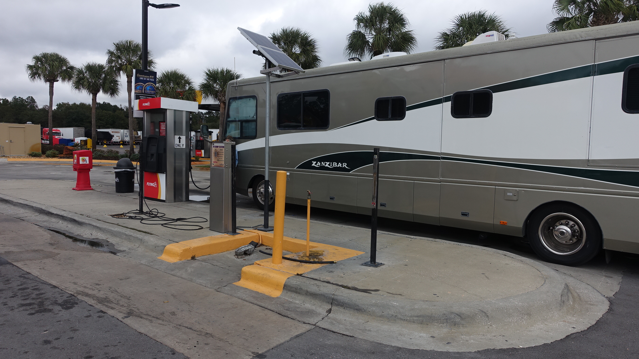 Flying J RV Dump Station Reviews updated 2024