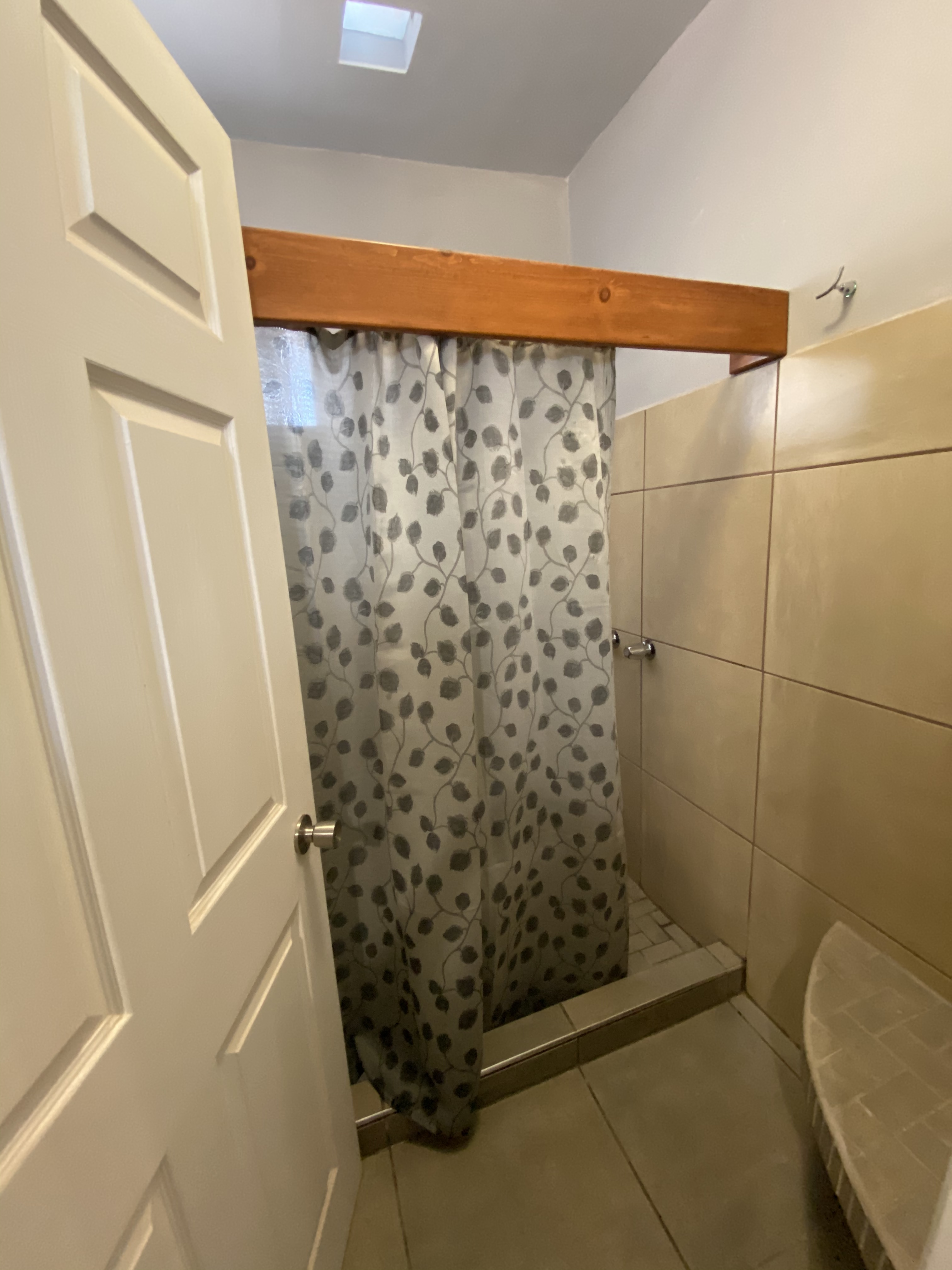 uploads_2F1576797444515 yoa0ccf0o4i 3dacab17225f5bbb0f8a3765e108a259_2FAA85D82E 6A21 496B A9B2 45C893841D42