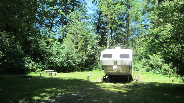 Creekside Camping photo 2