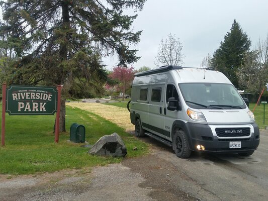 Riverside Park photo 2