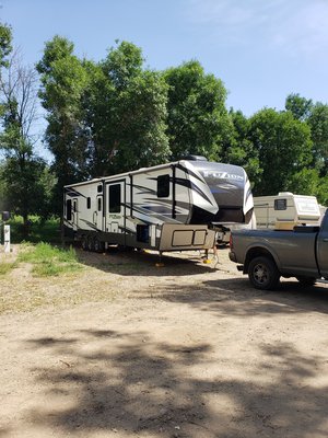 Yellowstone Bridge RV Park