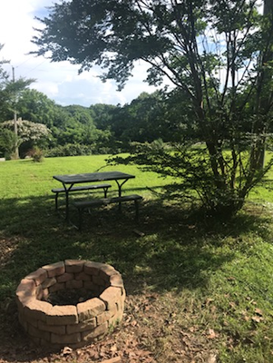 Eden Oaks Vineyard & Campground