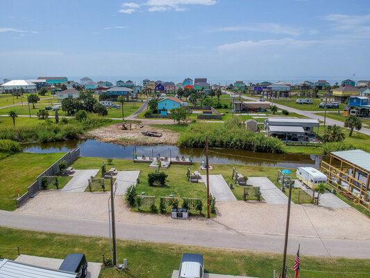 A Shore Venture RV Motor Court photo 2