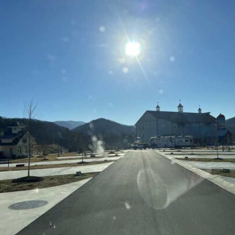 Camp Margaritaville RV Resort & Lodge