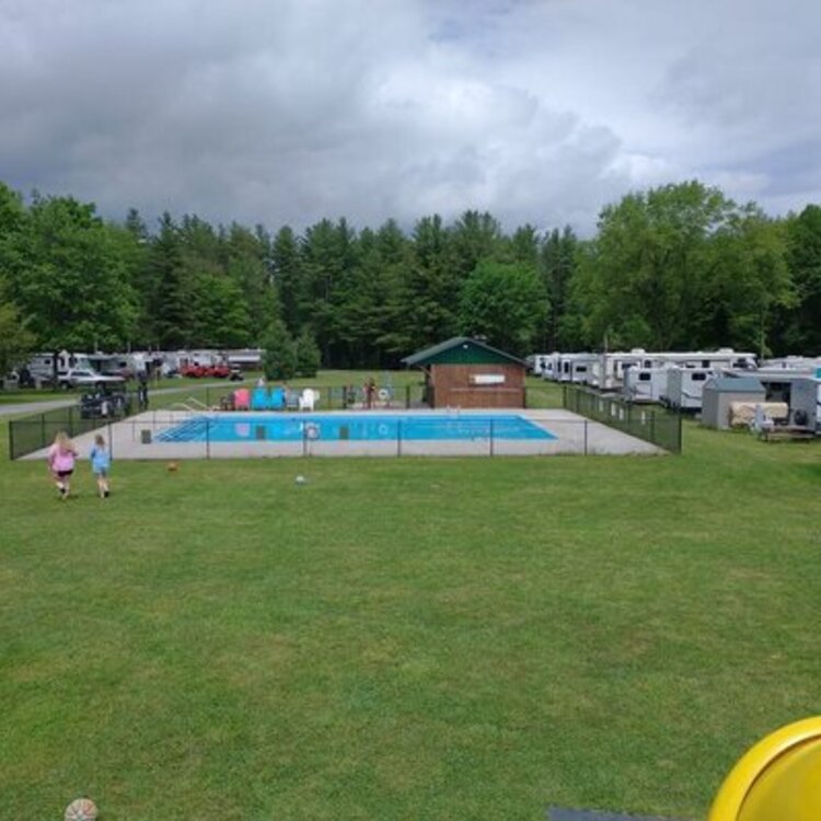 Oneida Pines Resort