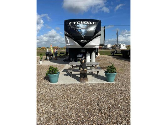 Magnolia Beach RV Park photo 2