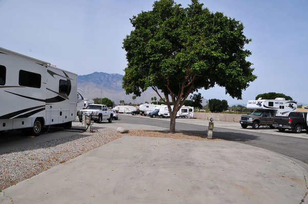 Palm Springs Oasis RV Resort
