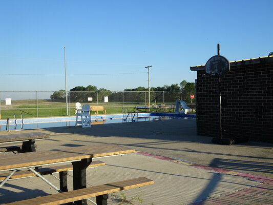 Dows Pool Park & Campground photo 2