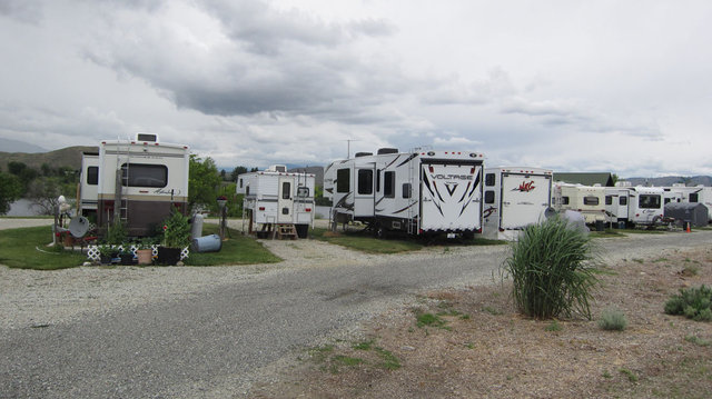 Sunset Lakes RV Park photo 2