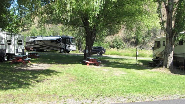 Kozy Kabins & RV Park